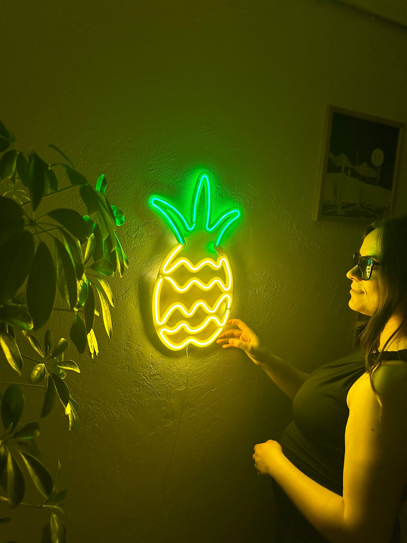 Pineapple Neon Metal Sign