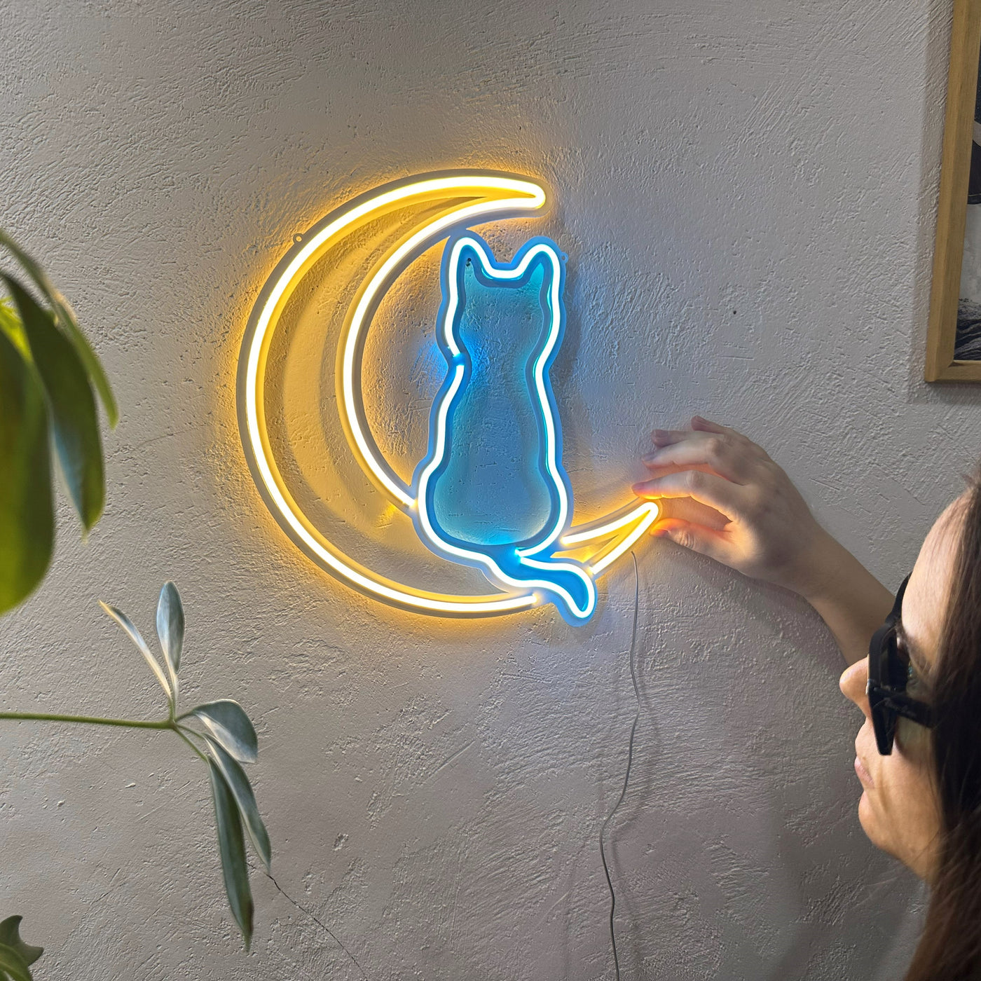 Luna Neon Metal Sign